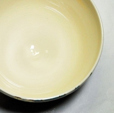茶碗の貫入の画像